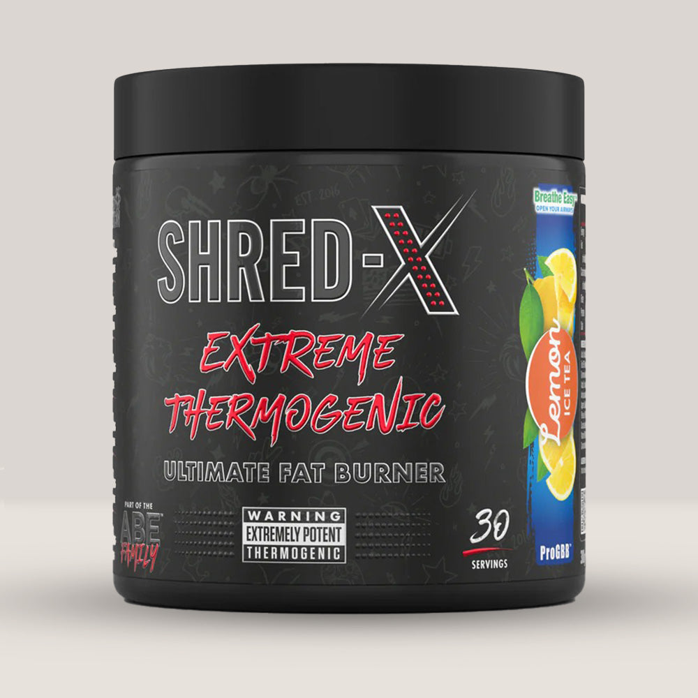 Imagine cu o cutie de Shred X Powder Fat Burner Lemon Ice Tea 300g (30 de serviri) de la APPLIED NUTRITION, un arzător de grăsimi termogenic cu aromă de ceai cu gheață și lămâie.