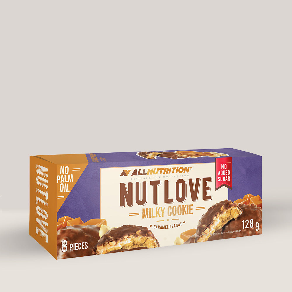 Imagine cu o cutie de biscuiți proteici Nutlove Cookies 128g de la FitKing Delicious, o gustare delicioasă și sănătoasă cu conținut ridicat de proteine cu aromă de caramel și arahide.