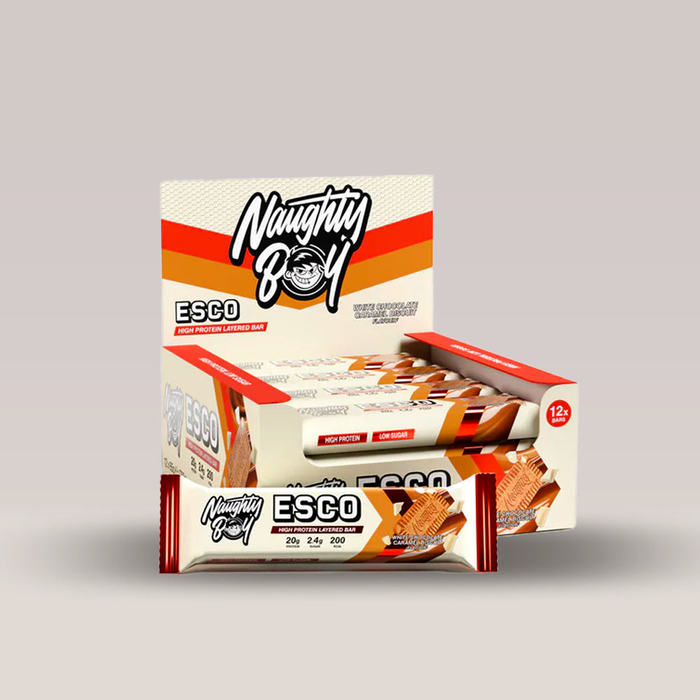 Baton proteic ESCO Bar de la NaughtyBoy, cu aromă de ciocolată albă, o gustare de 65g.