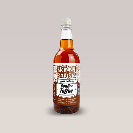 Sticlă de sirop fără calorii The Skinny Food Co cu aromă de bonfire toffee.