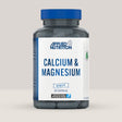 Imagine cu o cutie de Calcium & Magnesium Vitality (60 capsule) de la Applied Nutrition, un supliment cu calciu și magneziu pentru sănătatea oaselor și a mușchilor.