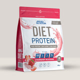 Imagine cu o cutie de Diet Whey Protein (450g, 18 serviri) de la Applied Nutrition, o proteină din zer de la vaci hrănite cu iarbă. Aromă de milkshake cu căpșuni.