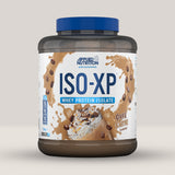 Imagine cu o cutie de ISO-XP Whey Protein Isolate (1.8kg, 72 de serviri) de la Applied Nutrition, un izolat proteic din zer de la vaci hrănite cu iarbă.