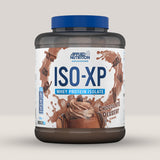 Imagine cu o cutie de ISO-XP Whey Protein Isolate (1.8kg, 72 de serviri) de la Applied Nutrition, un izolat proteic din zer de la vaci hrănite cu iarbă cu aroma de desert de ciocolata.