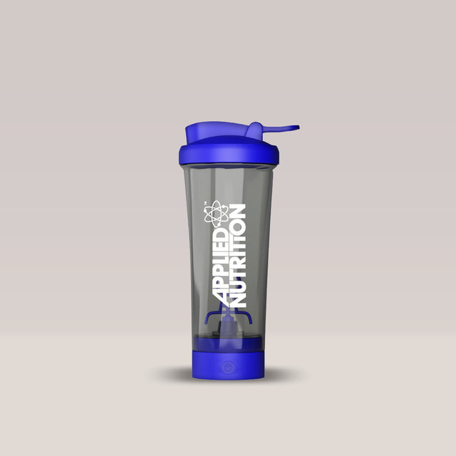 Imagine cu sticla electrică pentru shake-uri Tornado Electric Shaker Bottle de la Applied Nutrition.