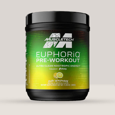 Imagine cu o cutie de Euphoriq Pre-Workout (20 de serviri) de la MuscleTech, un supliment pre-workout pentru energie și performanță cu aromă de limonadă.