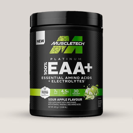Imagine cu o cutie de Platinum 100% EAA+ (30 de serviri) de la MuscleTech, un complex de aminoacizi esențiali cu electroliți cu aromă de măr verde