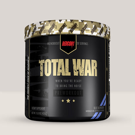 Recipient de pre-workout REDCON1 Total War, un supliment pentru energie și pompare.Blue raspberry aroma.