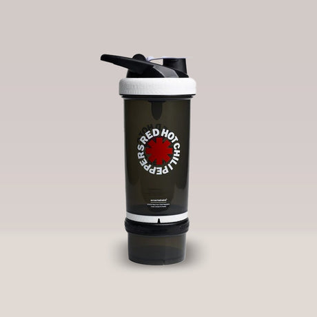 Shaker de 750ml din colecția Rock Band, cu designul trupei Red Hot Chili Peppers.
